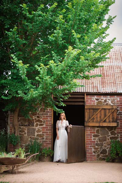 Modern Weddings magazine photo