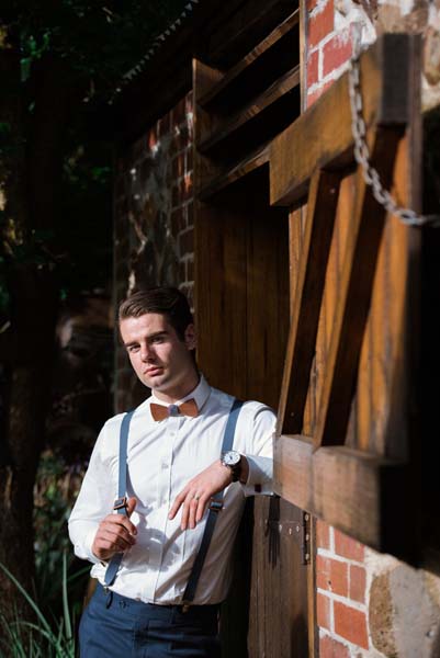 Modern Weddings magazine photo