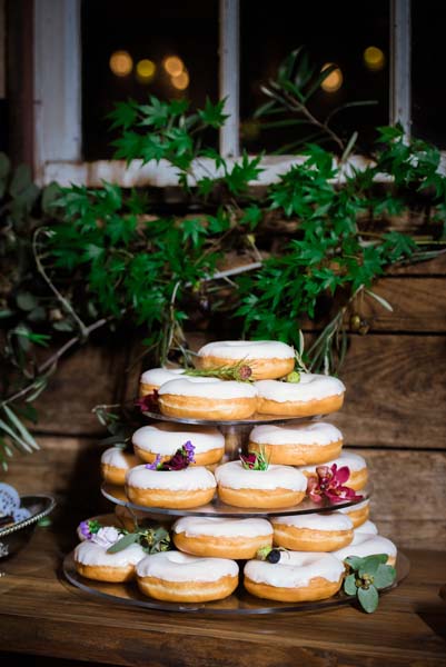 Modern Weddings magazine photo